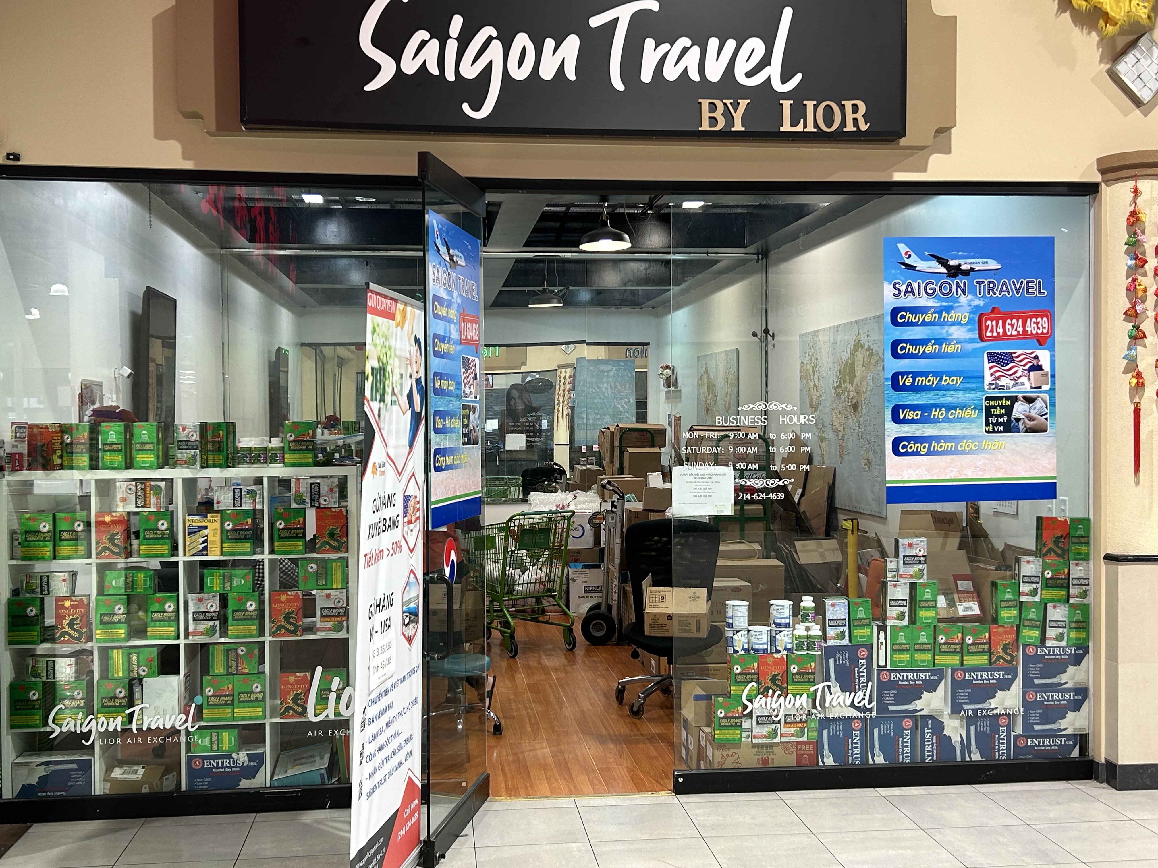 Saigon Travel Storefront